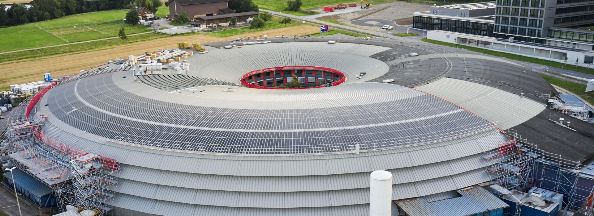 Photovoltaik für Industrie- und Gewerbedächer