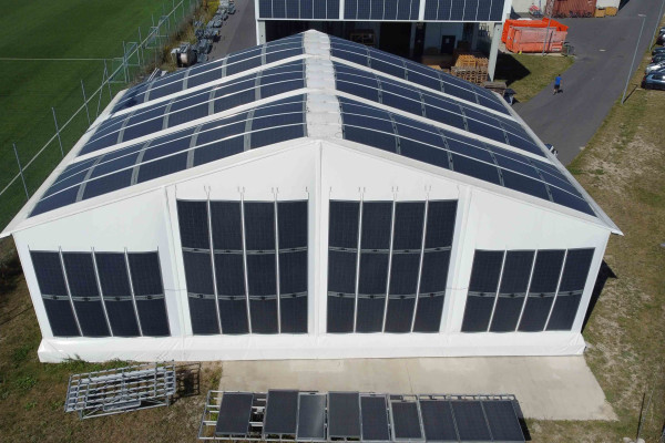 Solar-Lösung für große Zelte